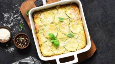 طريقة عمل الكوسا باللحم والبشاميل