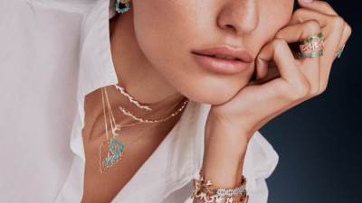 ارتقي بموسم الأعياد مع مجموعة "أولى" من "بلعربي"