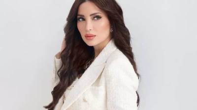 نسرين طافش تعلن زواجها من رجل أعمال مصري