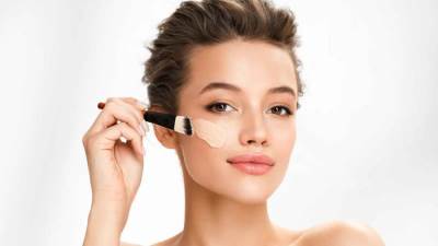 أفضل أنواع الفاونديشن المقاومة للماء لصيف 2025