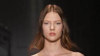 أبرز الصيحات الجمالية في أسبوع باريس للهوت كوتور 2025 - 2026