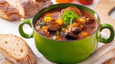 طريقة عمل طاجن اللحم بالخضار