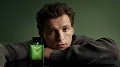 للرجال.. عطر جديد من برادا PRADA PARADIGME 