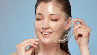 ماسك الجيلاتين للوجه.. حل مثالي للعناية ببشرتك