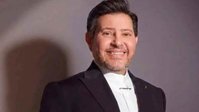  أسرة هاني شاكر تنفي فقدانه الوعي بمستشفى باريس 