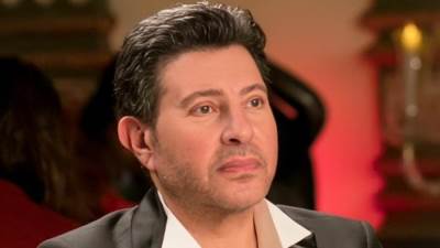  وفاة الفنان هاني شاكر عن عمر ناهز 73 عاما 