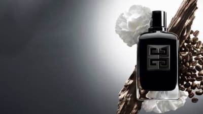 عطر Gentleman Society Ambrée Eau de Parfum من جيفنشي Givenchy للرجل الواثق