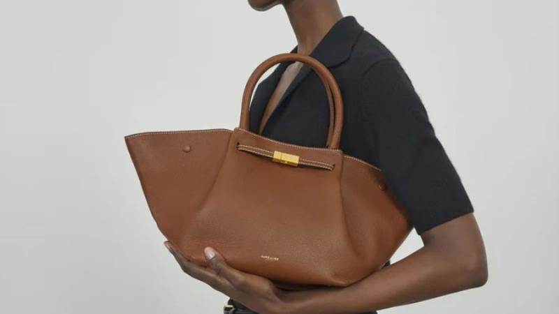 أبرز حقائب الـ Tote العملية لهذا الموسم