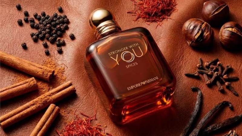 Armani Beauty تطرح عطرها الجديد Stronger With You